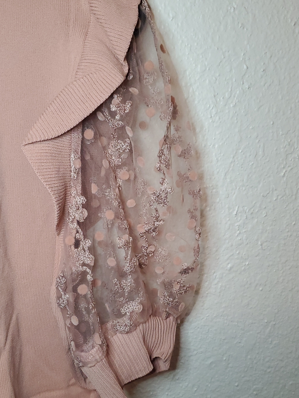 Ladies Blouse - Picture 2 of 5